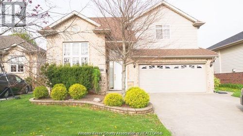 4355 Betts Ave, LaSalle, ON, N9H1G3 | Card Image
