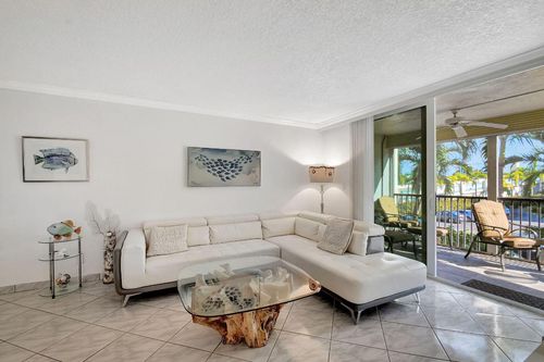 202-720 E Ocean Ave, Boynton Beach, FL, 33435-5174 | Card Image