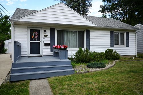 2734 Wellington Rd, Kalamazoo, MI, 49008-2113 | Card Image