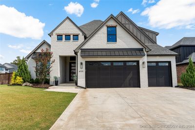 4515 S Retana Place, House other with 4 bedrooms, 3 bathrooms and null parking in Broken Arrow OK | Image 2