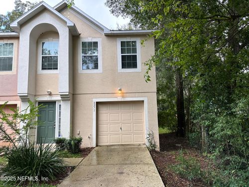 8271 Halls Hammock Ct, Jacksonville, FL, 32244-8471 | Card Image