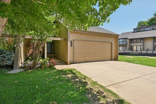 2-5804 S Atlanta Avenue S, Tulsa, OK, 74105 | Card Image