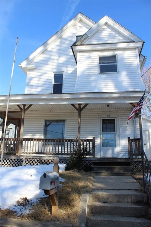 19 Smith Ave, Ware, MA, 01082-1140 | Card Image