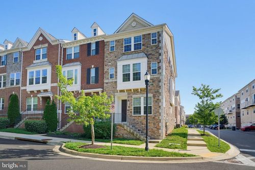 11 Fairbanks Dr, GAITHERSBURG, MD, 20877-6356 | Card Image