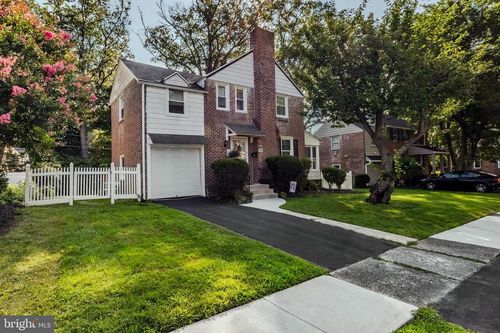 2605 Woodleigh Rd, HAVERTOWN, PA, 19083-1306 | Card Image