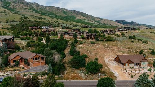 57-5576 Elkhorn Dr, Eden, UT, 84310-9618 | Card Image