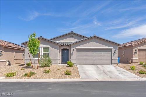 456 Desoto Falls St, Indian Springs, NV, 89018-0640 | Card Image