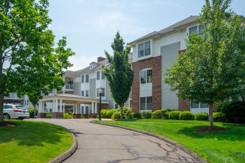 apt-304-25 Cassandra Blvd, West Hartford, CT, 06107-3163 | Card Image