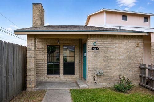 c-11209 Willowood Creek Dr, Corpus Christi, TX, 78410-3263 | Card Image