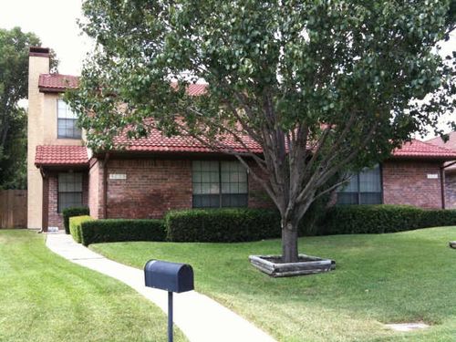 3031 Modella Ave, Dallas, TX, 75229-2430 | Card Image