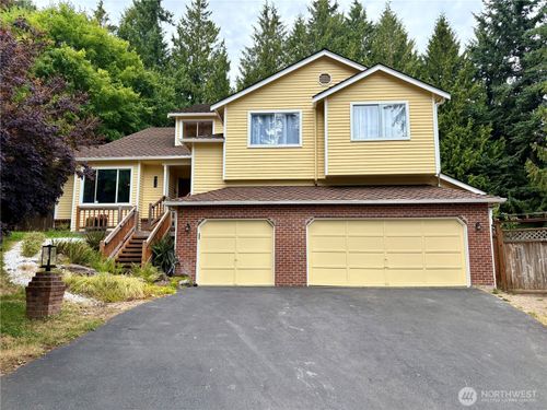 929 187th Place Sw, Lynnwood, WA, 98036 | Card Image