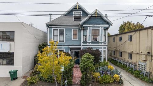 2807 Shattuck Ave, Berkeley, CA, 94705-1011 | Card Image