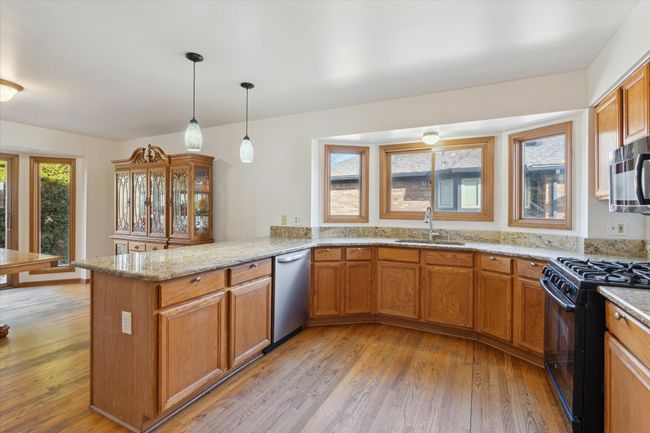 47095 Stony Brook Dr, House other with 4 bedrooms, 4 bathrooms and null parking in Macomb MI | Image 15