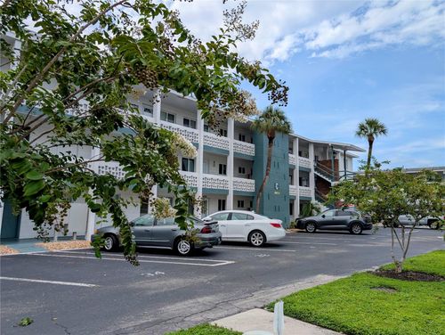 c-36-5908 17th St W, BRADENTON, FL, 34207-3905 | Card Image