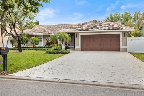 10044 Nw 54th Pl, Coral Springs, FL, 33076-2420 | Card Image