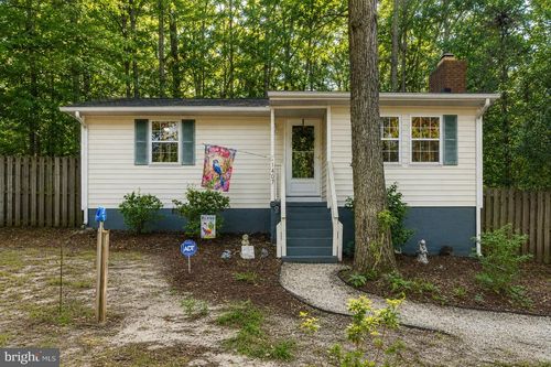 11407 Rawhide Rd, LUSBY, MD, 20657-3179 | Card Image