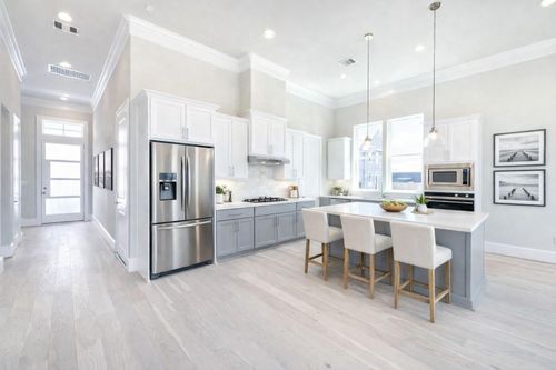 11069 Chatterton Dr, Houston, TX, 77043-3006 | Card Image