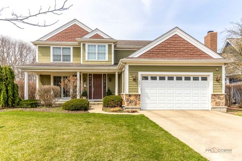 231 Cater Ln, Libertyville, IL, 60048-1315 | Card Image