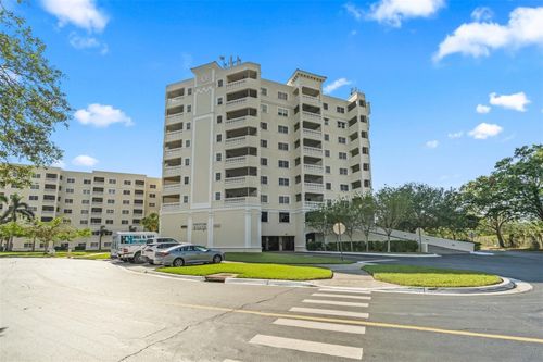 420-3730 Cadbury Circle, Venice, FL, 34293 | Card Image