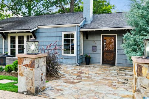 802 Wingate Cir, HOMEWOOD, AL, 35209-5226 | Card Image