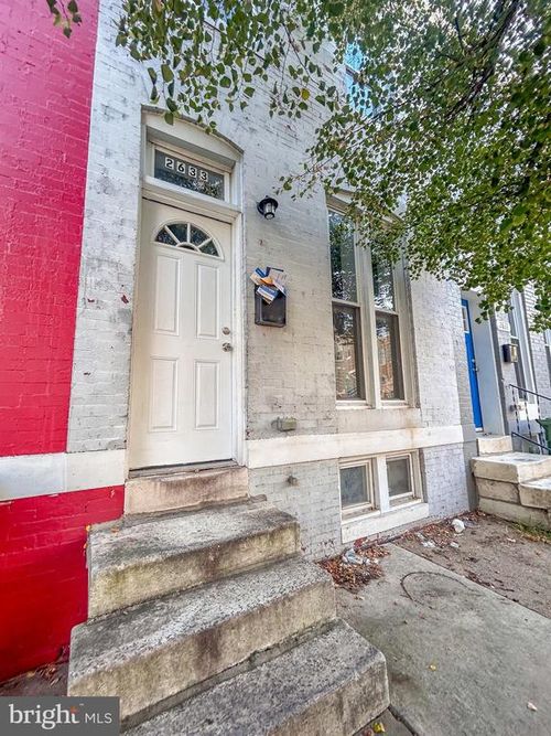 2633 Boone St, BALTIMORE, MD, 21218-4717 | Card Image