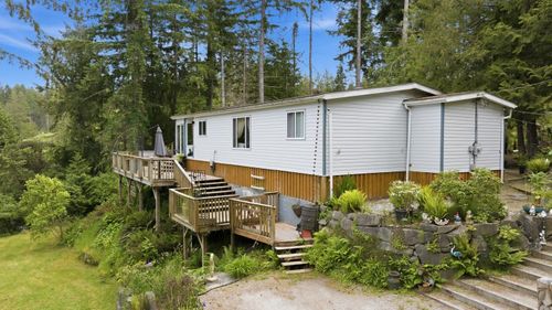 4580 Rondeview Road, Madeira Park, BC, V0N2H1 | Card Image