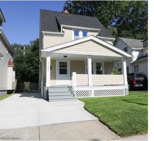 3383 W 98th St, Cleveland, OH, 44102-4638 | Card Image