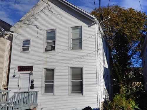 2204 14th St, Troy, NY, 12180-3020 | Card Image