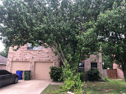 4625 Bridlewood Ln, Balch Springs, TX, 75180-4345 | Card Image