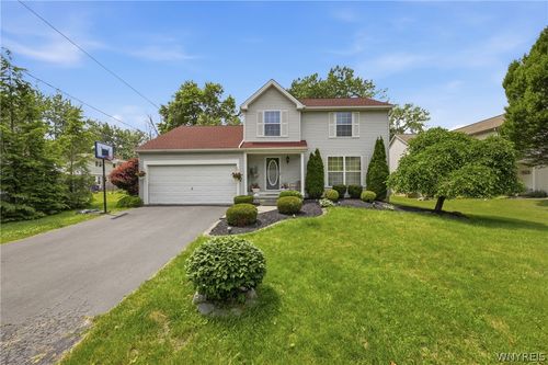 14 Hitching Post Ln, Amherst, NY, 14228-1880 | Card Image