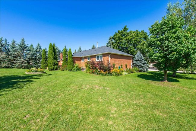 7 Riverside Dr, House other with 3 bedrooms, 3 bathrooms and 6 parking in Mono ON | Image 37