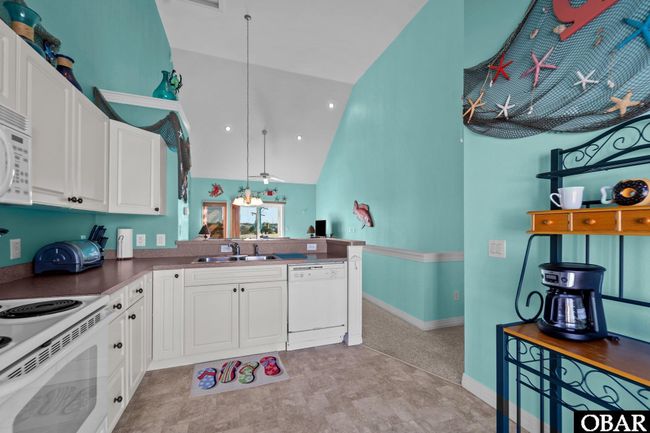 1108 Cambridge Rd, Condo with 2 bedrooms, 3 bathrooms and null parking in Kill Devil Hills NC | Image 9