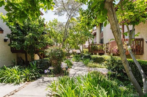 13942 Oxnard St, Van Nuys, CA, 91401 | Card Image
