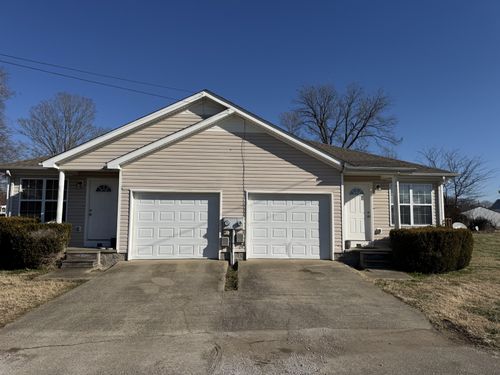 163 W Oak St, Trenton, KY, 42286-8749 | Card Image
