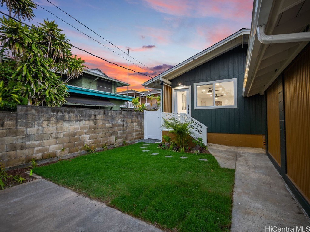 Oneawa St, Kailua, HI 96734 #1