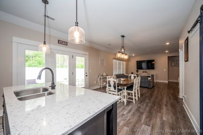 9010 Glencoe Ct, Home with 4 bedrooms, 3 bathrooms and null parking in Charlestown IN | Image 5