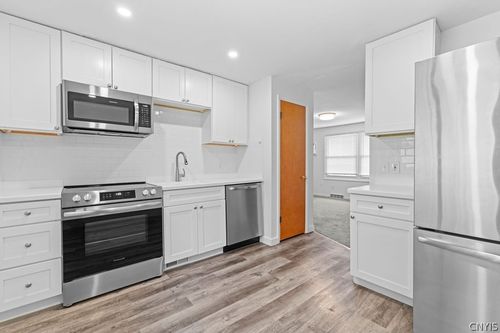 326-330 Draper Ave, Syracuse, NY, 13219-1699 | Card Image