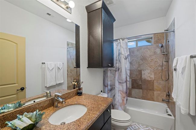 a full bathroom and | Image 39