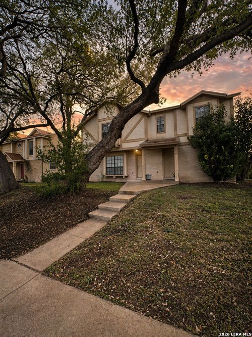 1514 Vista Norte, San Antonio, TX, 78213-1256 | Card Image