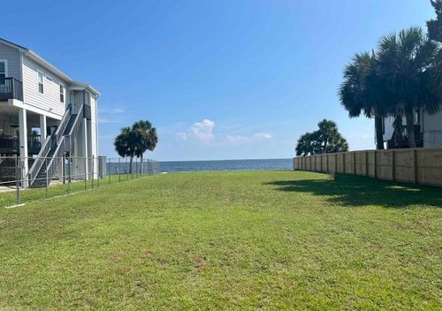 1643 Shell Point Rd, CRAWFORDVILLE, FL, 32327-4612 | Card Image