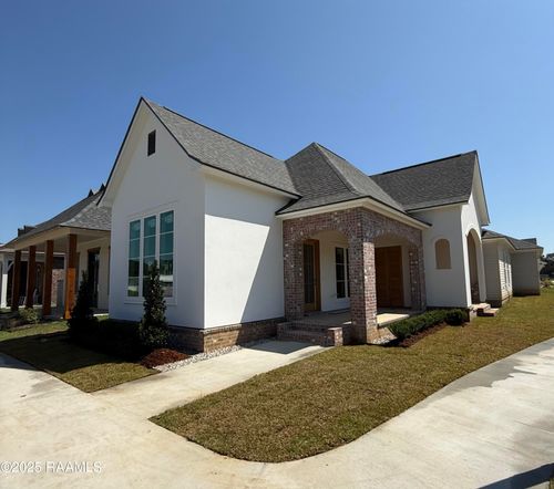 209 Hearth St, Lafayette, LA, 70508-8373 | Card Image