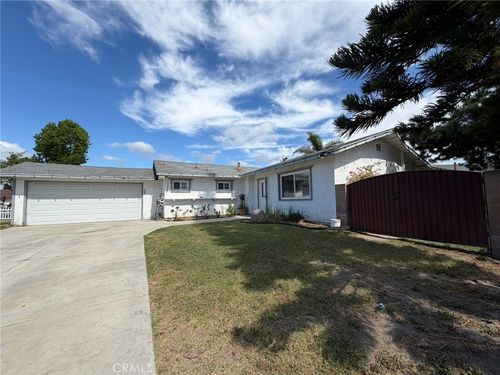 10402 Bowen Cir, Garden Grove, CA, 92843-3229 | Card Image