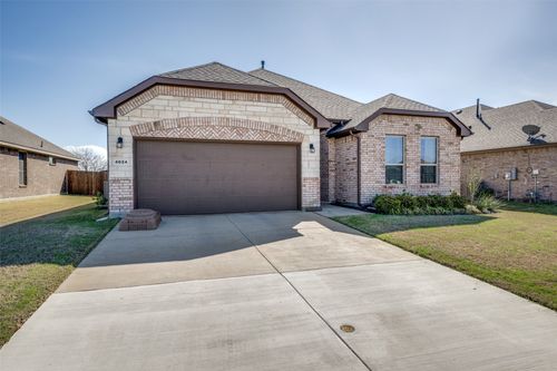 4024 Harvey Ln, Krum, TX, 76249-2001 | Card Image