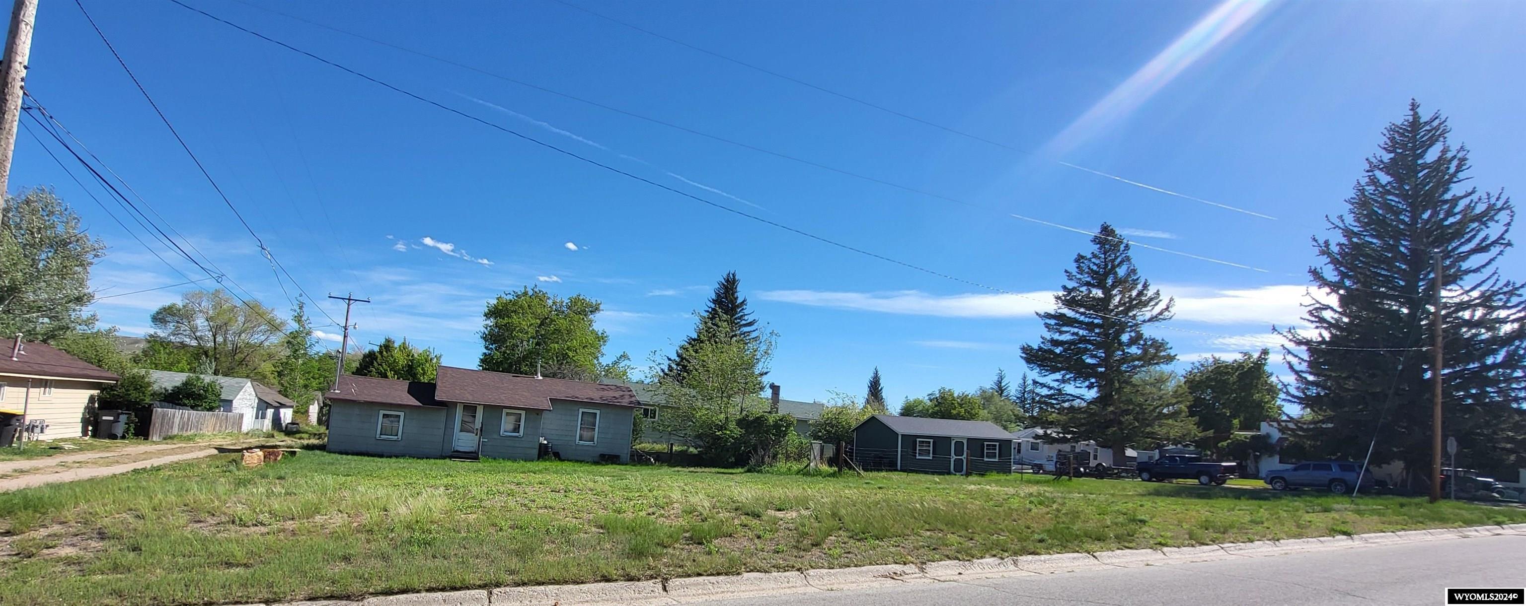 12th St, Rawlins, WY 82301