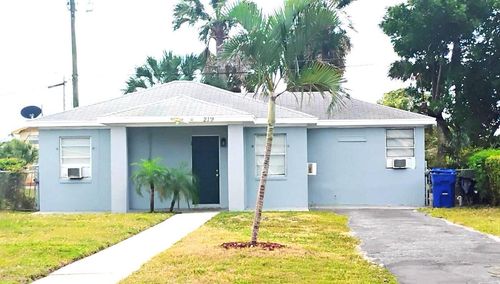 219 W 27th Street, Riviera Beach, FL, 33404 | Card Image