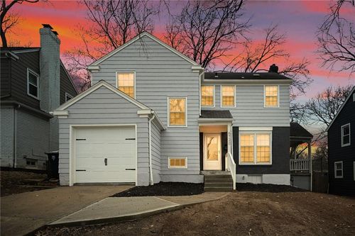 6720 Holmes Rd, Kansas City, MO, 64131-1315 | Card Image