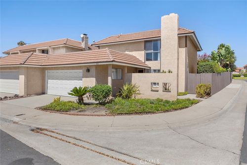 8211 Mammoth Cir, Buena Park, CA, 90621-1363 | Card Image