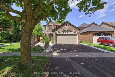 73 Addley Cres, House other with 3 bedrooms, 4 bathrooms and 4 parking in Ajax ON | Image 2