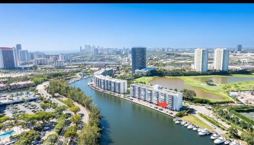 apt-302-400 Diplomat Pkwy, Hallandale Beach, FL, 33009-3730 | Card Image