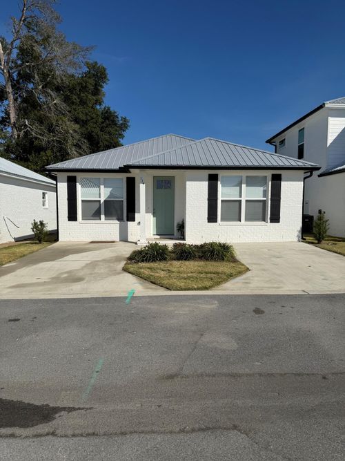 114 Penny Ln, Valparaiso, FL, 32580-1177 | Card Image